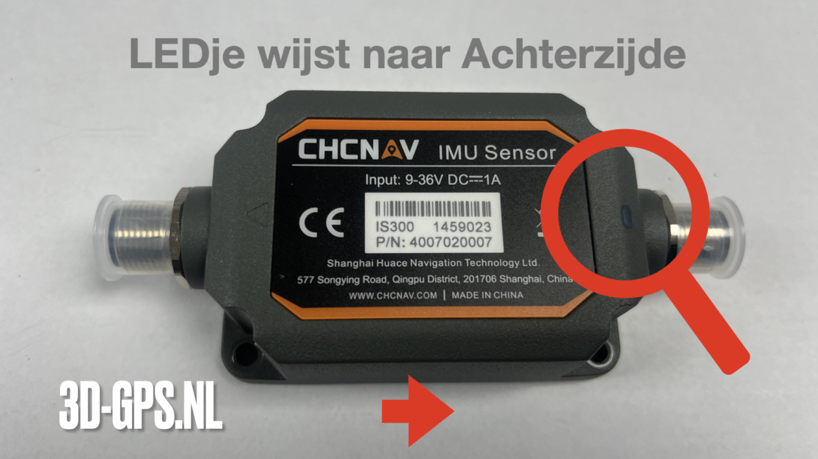 Sensor LEDje wijst naar achterzijde logo