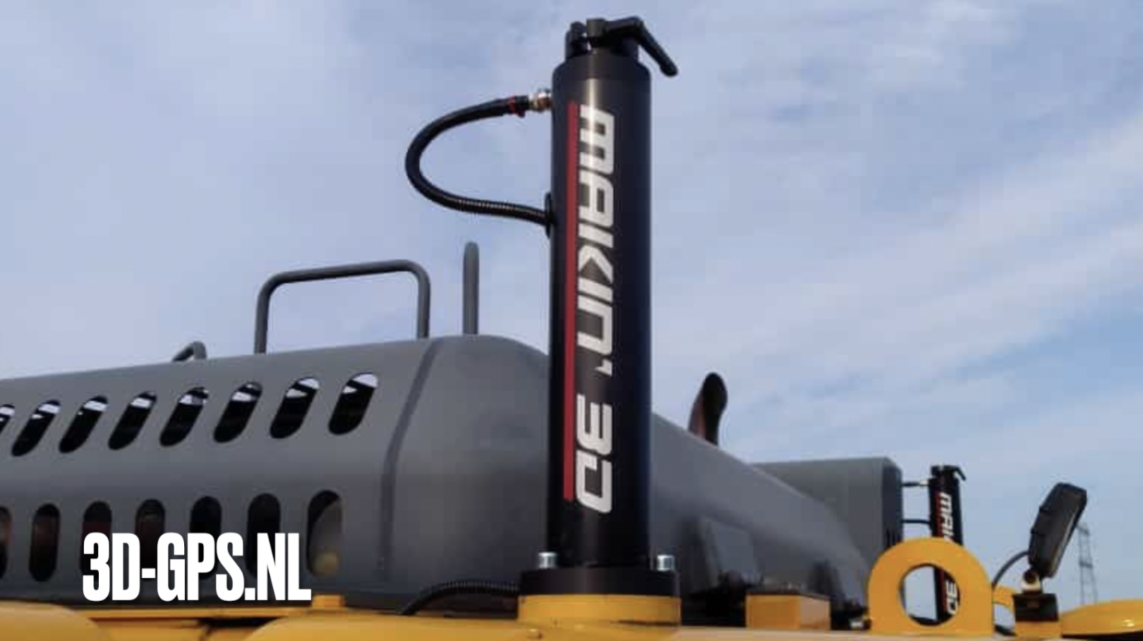 web Makin mast logo web Makin mast logo