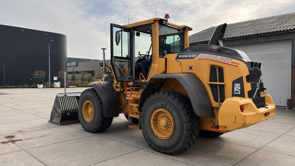 BCBF4C82-F86F-4D05-96AF-696A4D646934_1_201_a